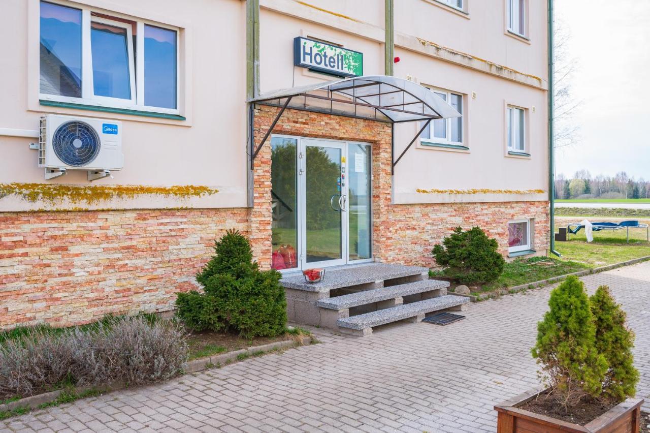 Kambja Kodud Hotel Buitenkant foto